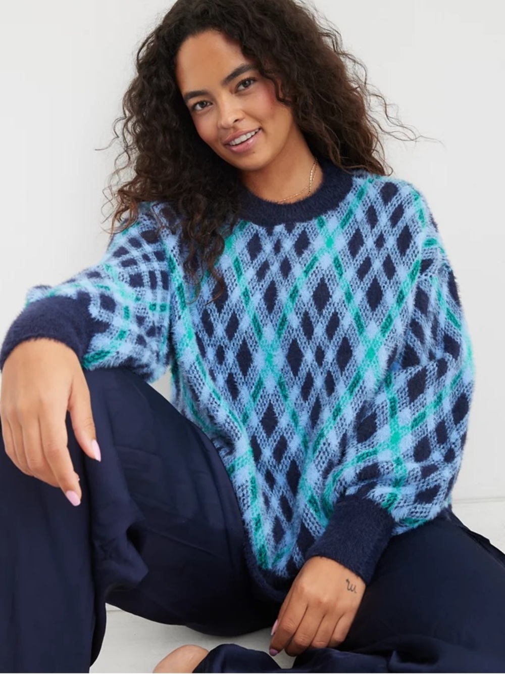 Aerie‎ Flurry Oversized Crew Sweater Blue Plaid Cozy Medium Argyle Academia